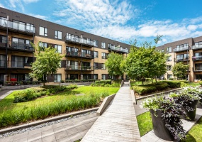 Condo in Dorval