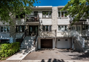 Duplex in LaSalle