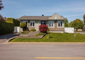 House for sale in St-Jean-sur-Richelieu