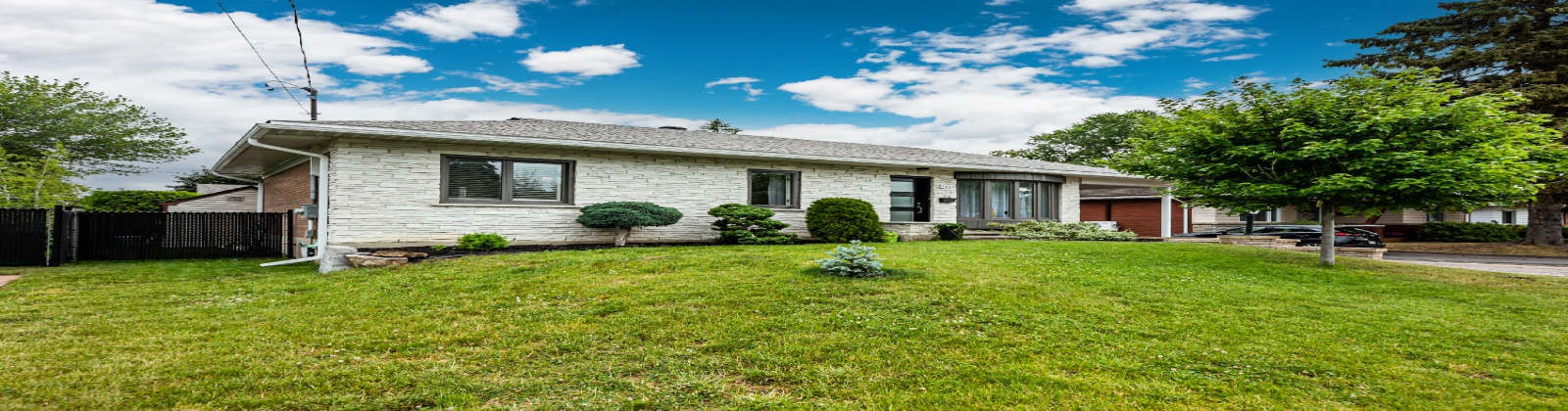 Bungalow in Greenfield Park – photo 2