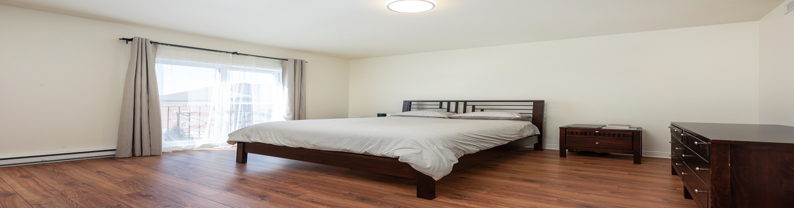 Apartment in Longueuil (Saint-Hubert) – photo 2