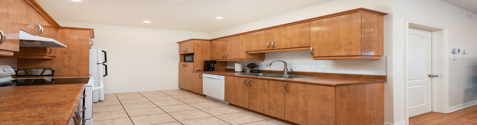 Apartment in Longueuil (Saint-Hubert) – photo 9