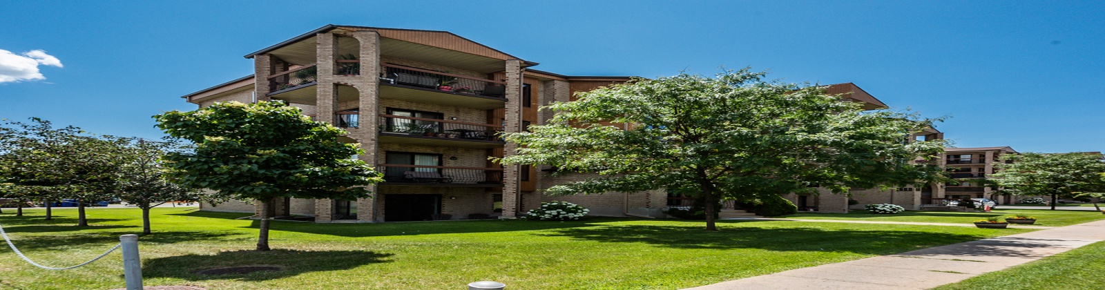 Appartement for sale in Laval (Chomedey) – photo 2